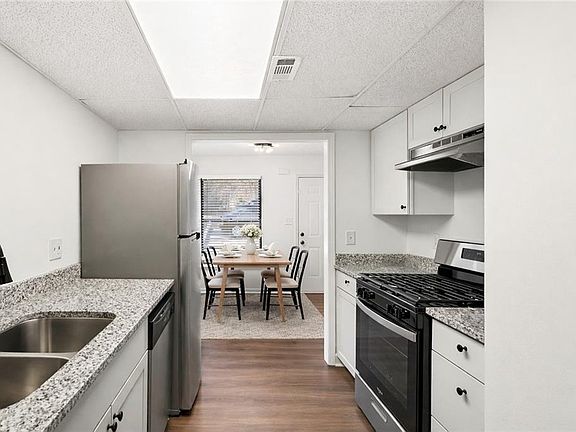 2nd image of 3847 Moran Way