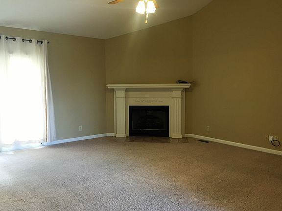 5th image of 1026 Haggard Dr