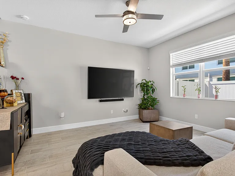 1835 Sandpiper Pointe Pl — Photo 11