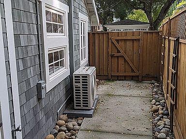 1st image of 301 Los Gatos Blvd #1