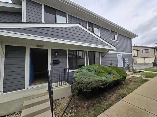 6267 Gold Cir #6267, Hanover Park, IL 60133