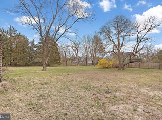 56 Littleworth Rd, Manahawkin, NJ