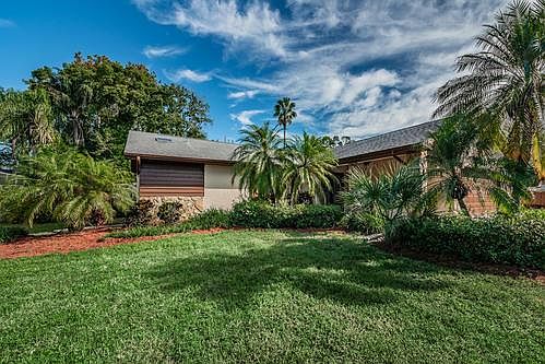 1st image of 971 Cardigan Ln