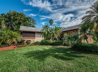 971 Cardigan Ln, Palm Harbor, FL 34683