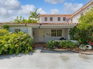 6840 SW 49th St, Miami, FL 33155