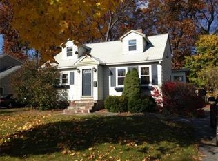 9 Fisher Rd, Worcester, MA 01602