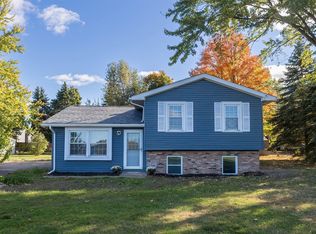 1917 Gay Rd, North East, PA 16428