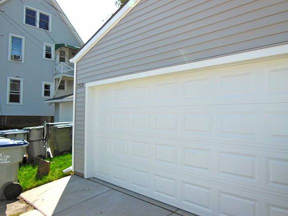 New construction garage