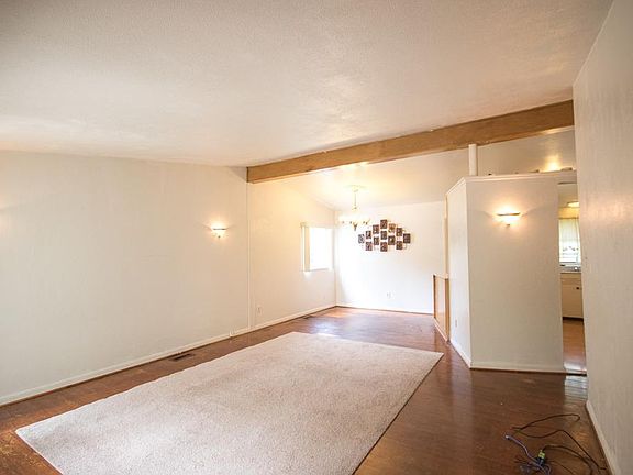 3rd image of 23225 Berkley Ave