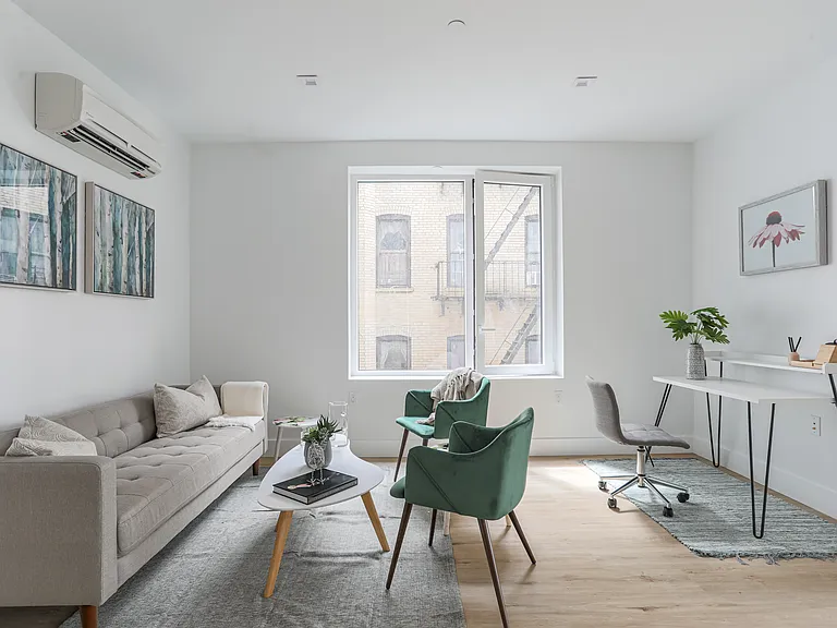2510 Bedford Ave #6K — Photo 2
