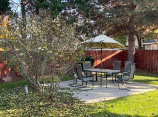 Pleasanton, Boise, ID 83702