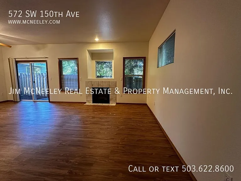 572 SW 150th Ave — Photo 5
