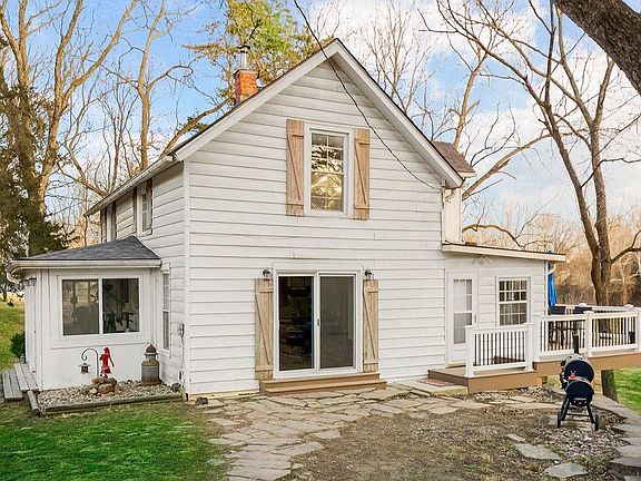 2nd image of 22463 George Rd