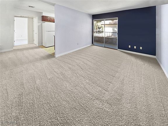 3rd image of 2606 S Durango Dr APT 226