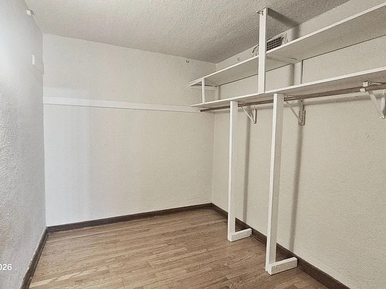 4235 Brooklyn Ave NE #201 — Photo 8
