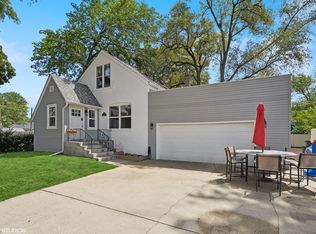 415 S Walnut St, Bensenville, IL