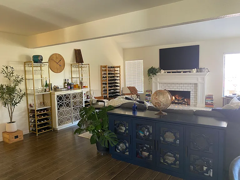 884 W Spain St — Photo 8