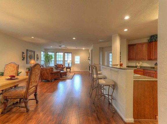 5th image of 12214 Windsor Bay Ct