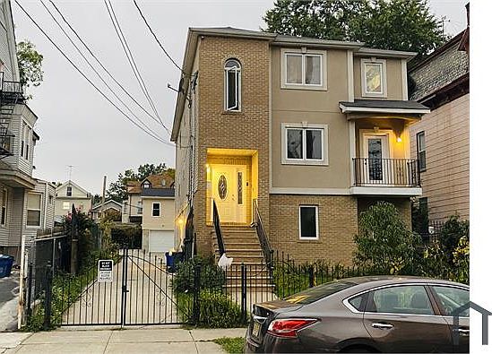 1st image of 204 N 7th St #1A