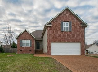 4000 Kristen St, Spring Hill, TN 37174