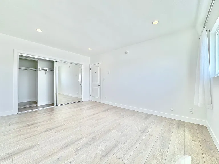 8616 Whitworth Drive — Photo 16