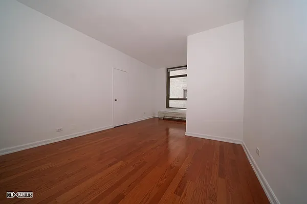 Rented by Citi Habitats | media 3