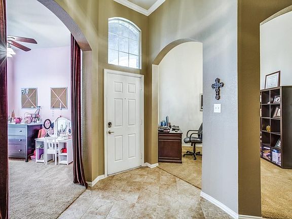 4th image of 14032 Valley Mills Dr