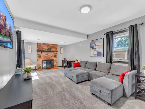 4490 Old Camp Rd #3, Hamburg, NY 14075