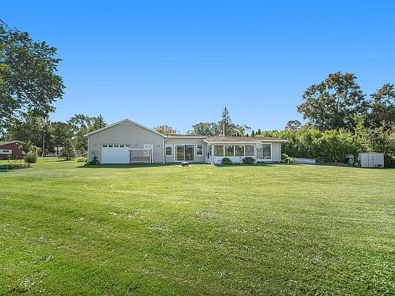 2nd image of 2504 Dardy Ct