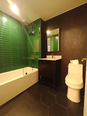 Rented by City Vista Inc | media 41