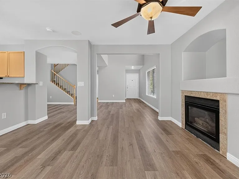561 Aspen Leaf St — Photo 31