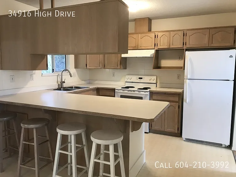 34916 High Dr — Photo 3