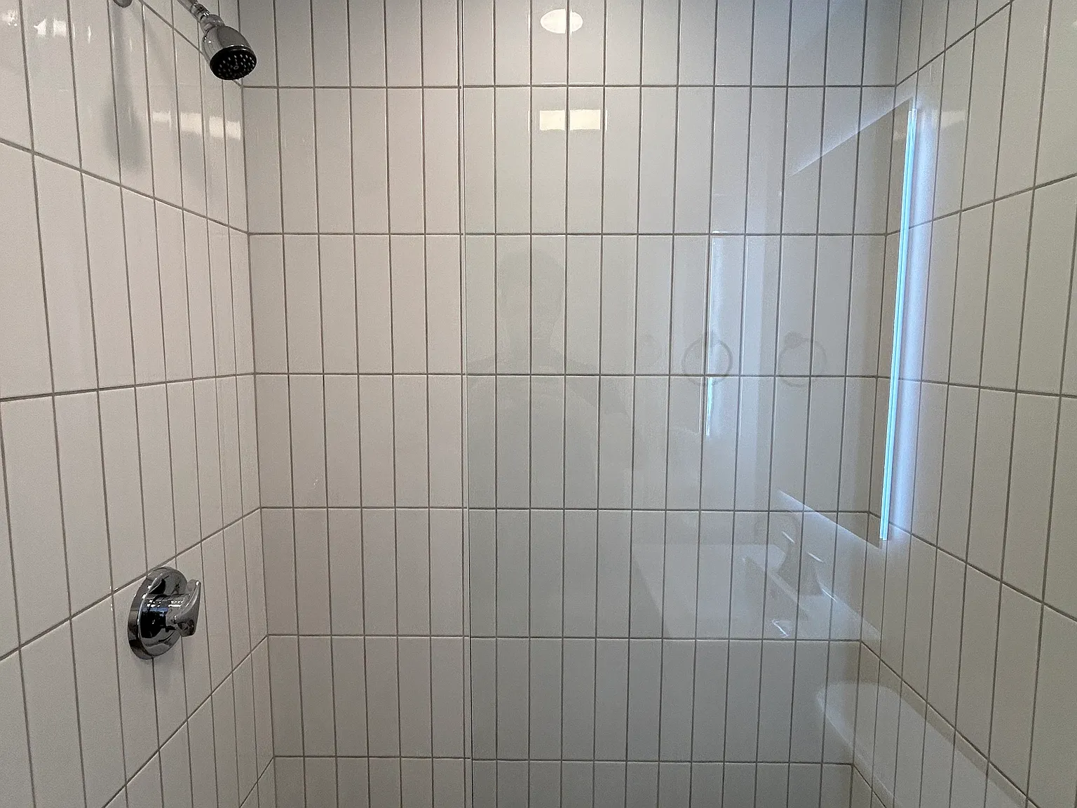 2 bed, 950 sqft, $1,700 — Photo 3