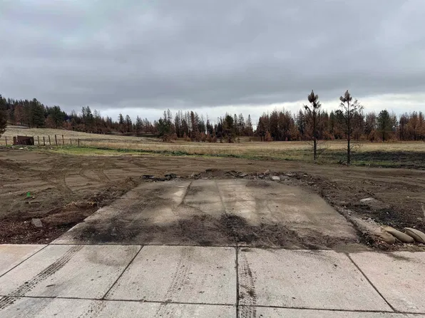 5115 W Pacific Park Dr, Spokane, WA 99208