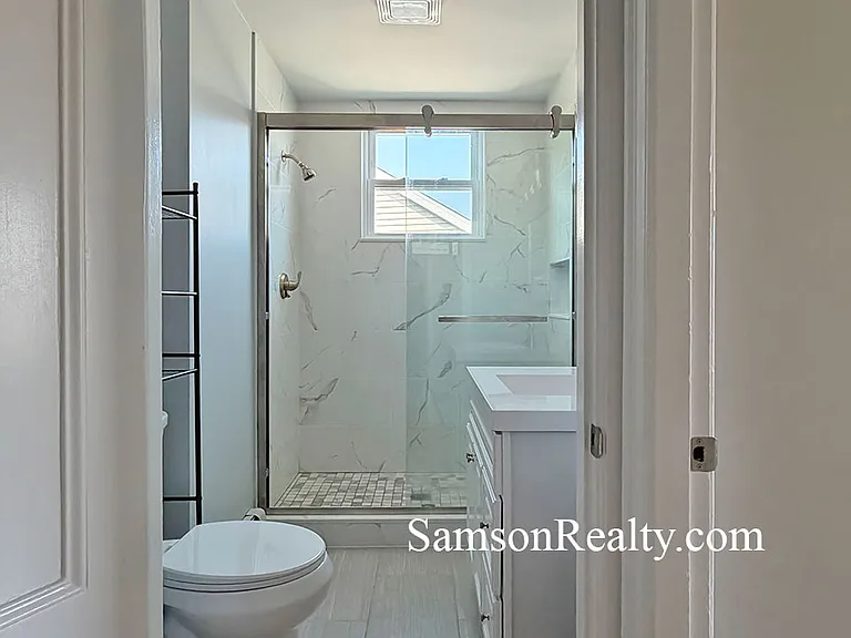 95 Taunton Ave #2 — Photo 4