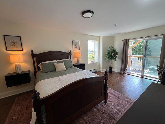 2nd image of 5 Madison Pl APT 4