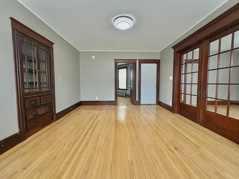 203 Pine St #5 — Photo 7