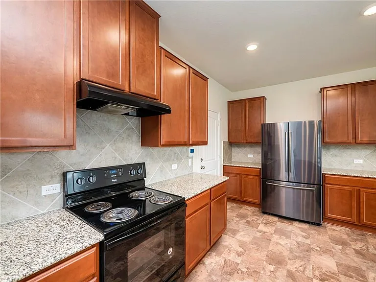 119 Everglades Ave — Photo 9