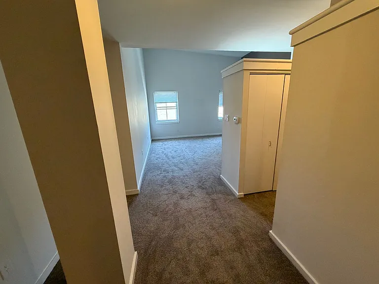 237 Chestnut St #1-403 — Photo 7