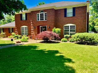 21 Lakeview Dr, Mount Vernon, IN 47620