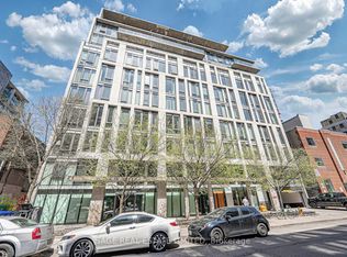 32 Camden St #607-C01, Toronto, ON M5V 0G4