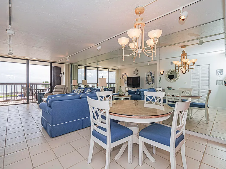 4141 Ocean Dr #403 — Photo 12