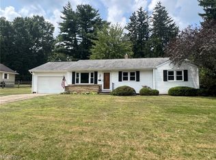 560 3rd St NE, New Philadelphia, OH 44663
