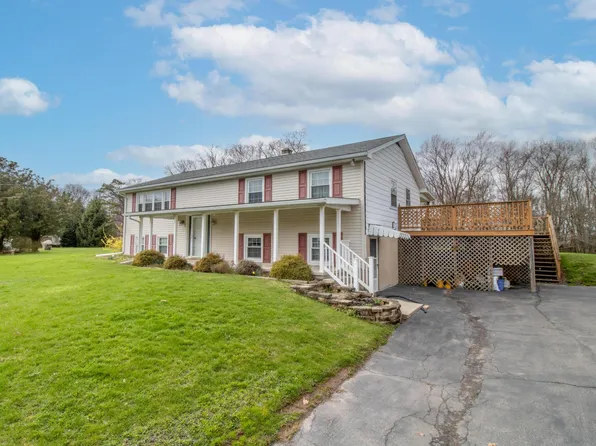 631 Saint Johns Rd, Wapwallopen, PA 18660