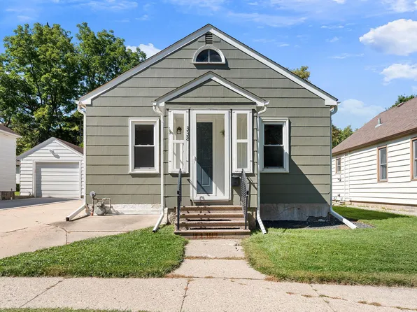338 Highland Ave, Owatonna, MN 55060