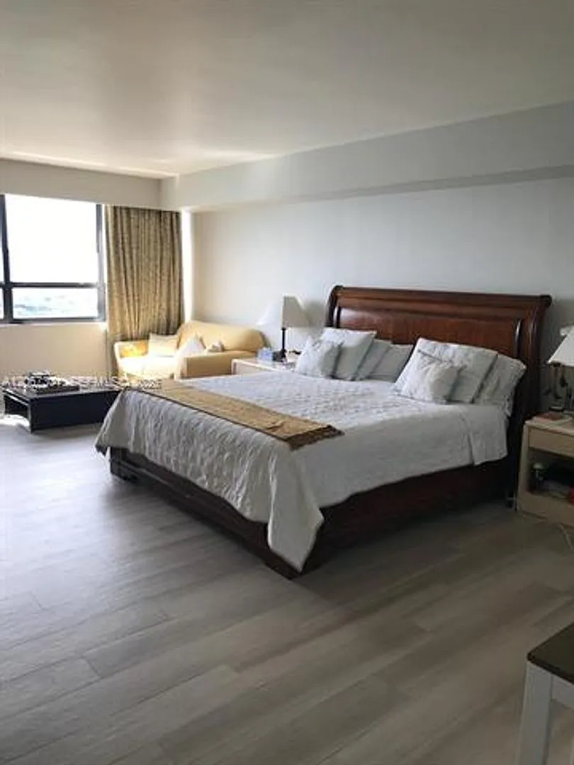 11113 Biscayne Blvd cu-1955, Miami, FL 33181 — Photo 3