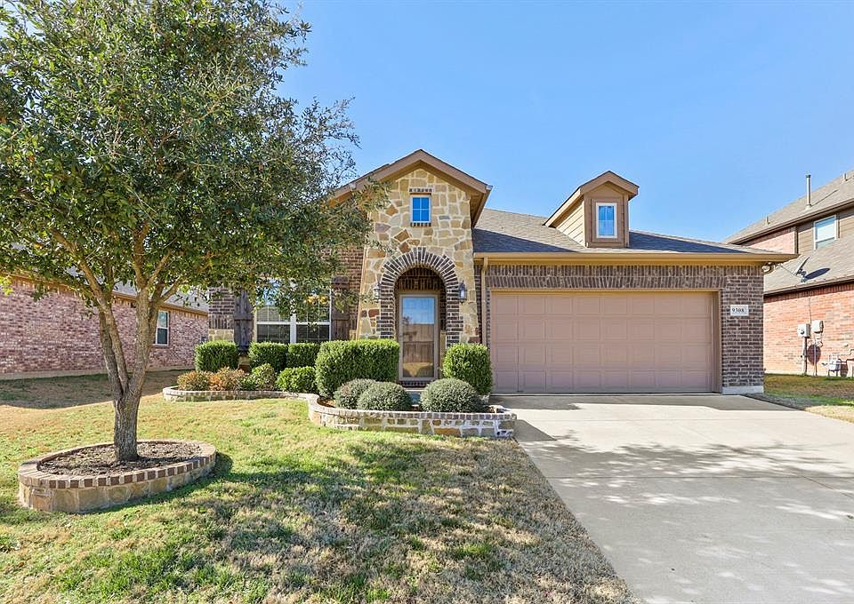 1st image of 9308 Moon River Dr