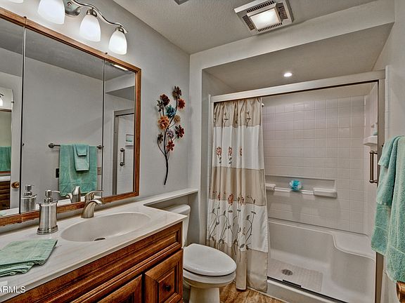 4th image of 10005 W Shasta Dr