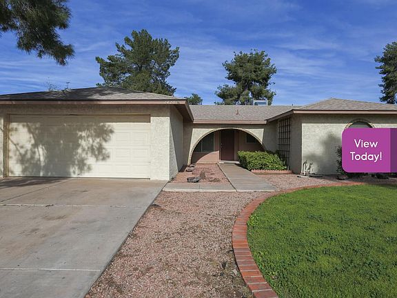3rd image of 2420 W Naranja Ave