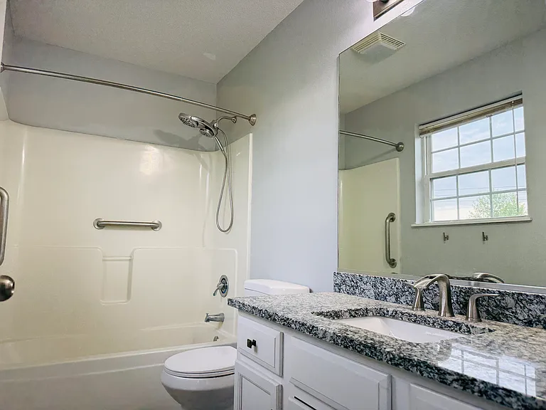 1733 SW 32nd Ln — Photo 14